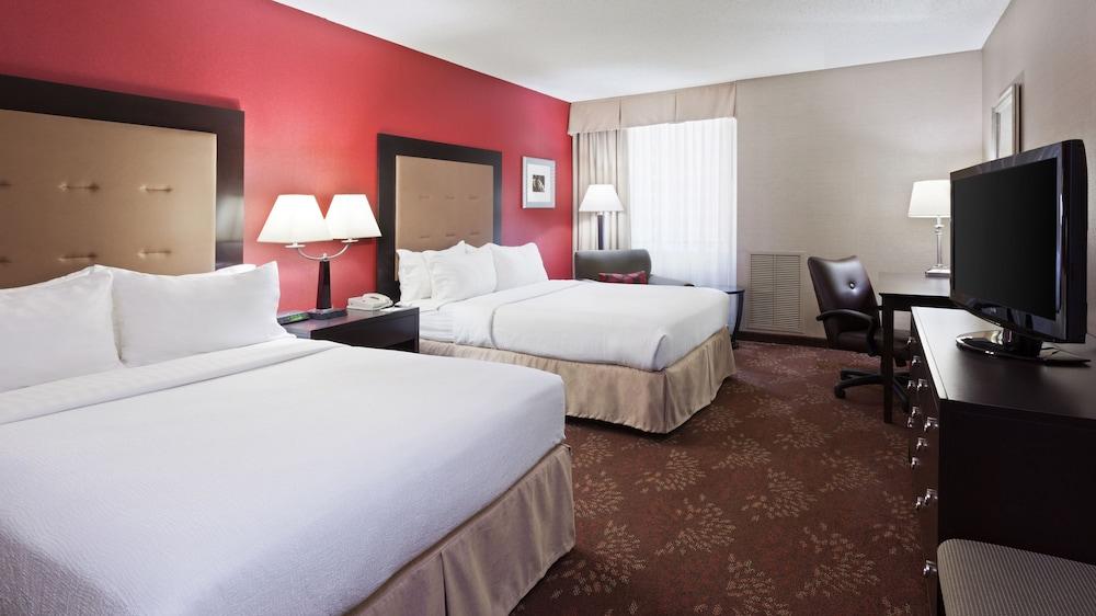 Cincinnati Airport By Ihg 3*